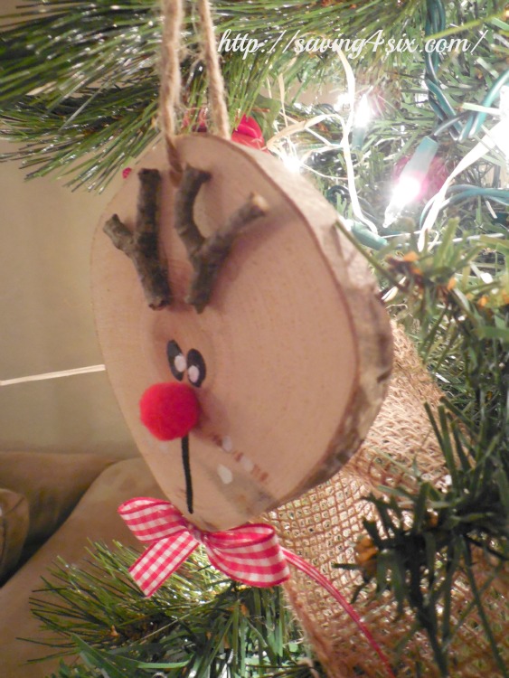 Wood Slice Reindeer Ornament 2